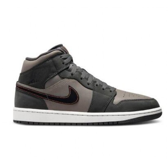 Air Jordan 1 Mid SE Night Stadium